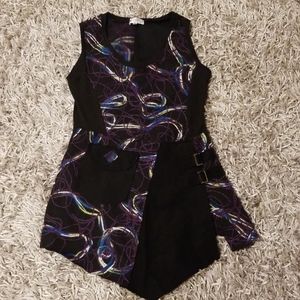 Sleeveless sweater top, size M